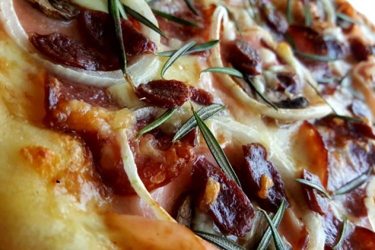 Pizza Tomasso -